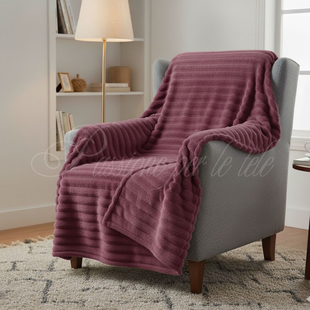 Plaid in pile con riga