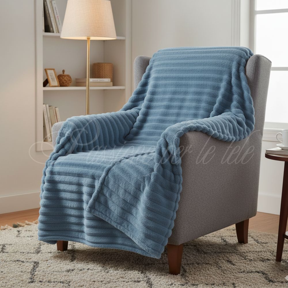 Plaid in pile con riga